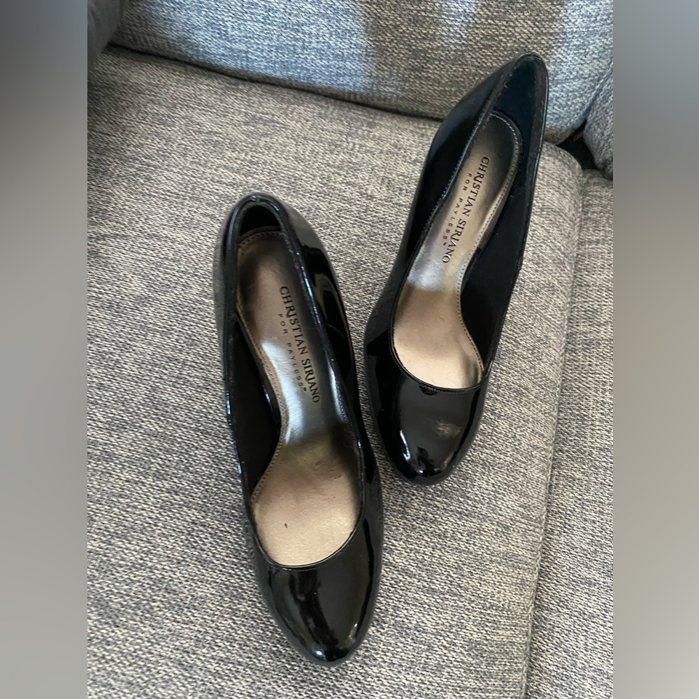 Christian Siriano. Never worn, brand new. Size 6 patent leather pumps. Black.